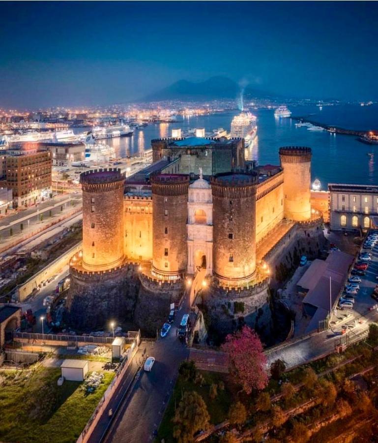 Vetranohouse In Spanish Quarter Napoli Ngoại thất bức ảnh